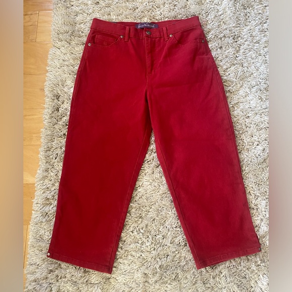 Women’s Red Jean Capri pants SZ 6 NWT - Picture 4 of 8